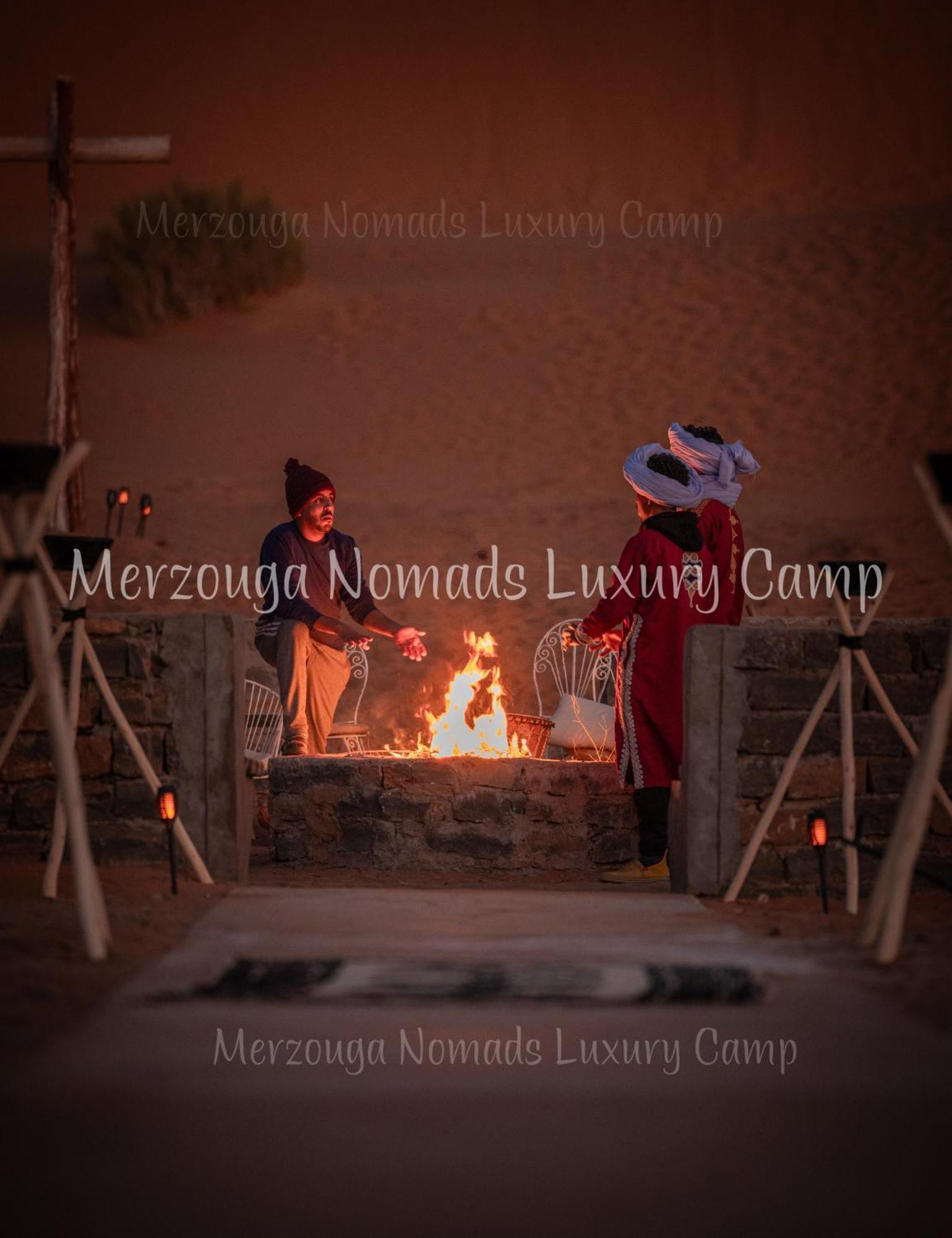 Merzouga Nomads Luxury Camp Luaran gambar