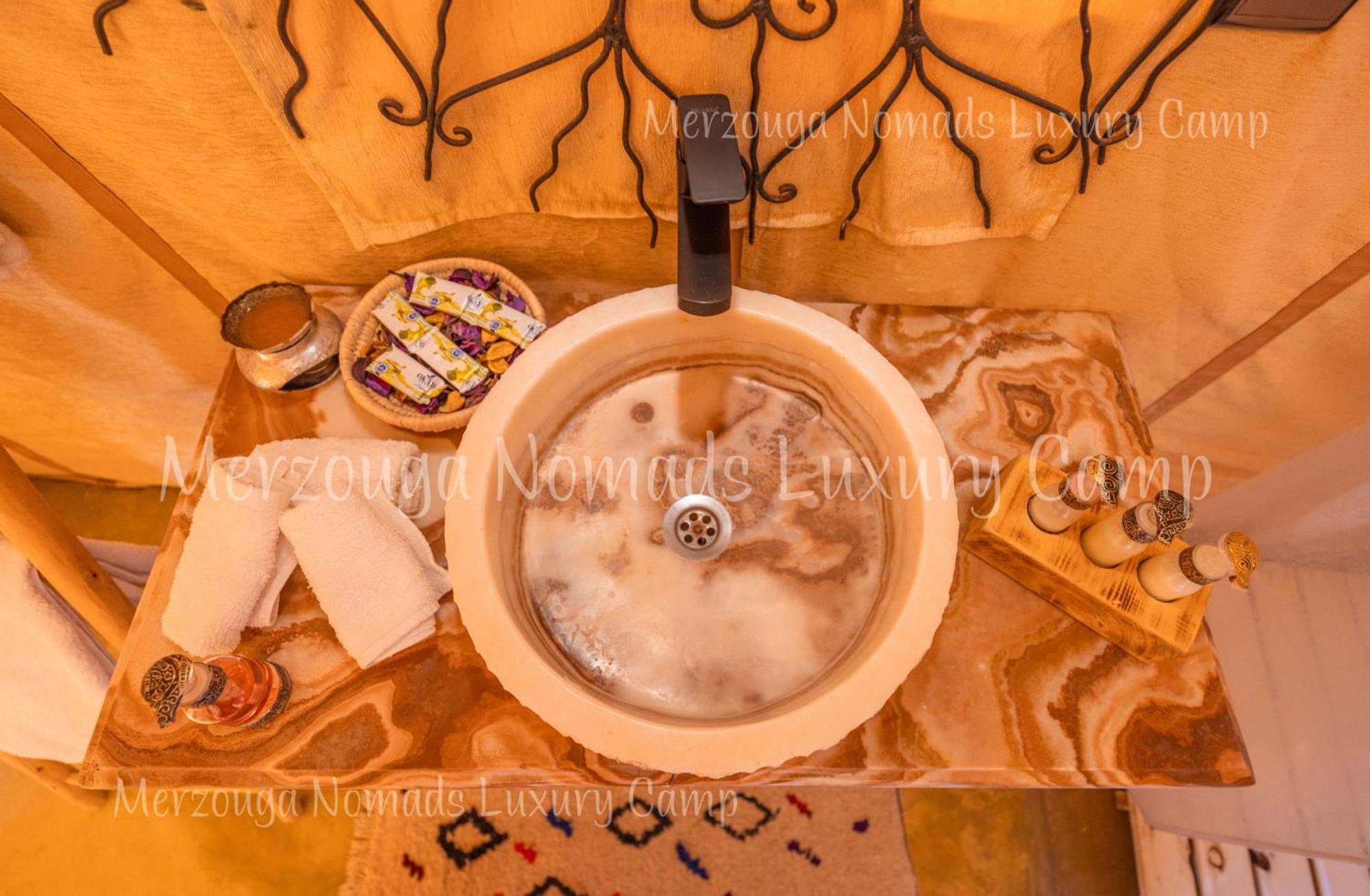 Merzouga Nomads Luxury Camp Luaran gambar